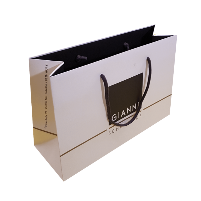 Exklusive Papiertaschen ...vollflächiger Innendruck